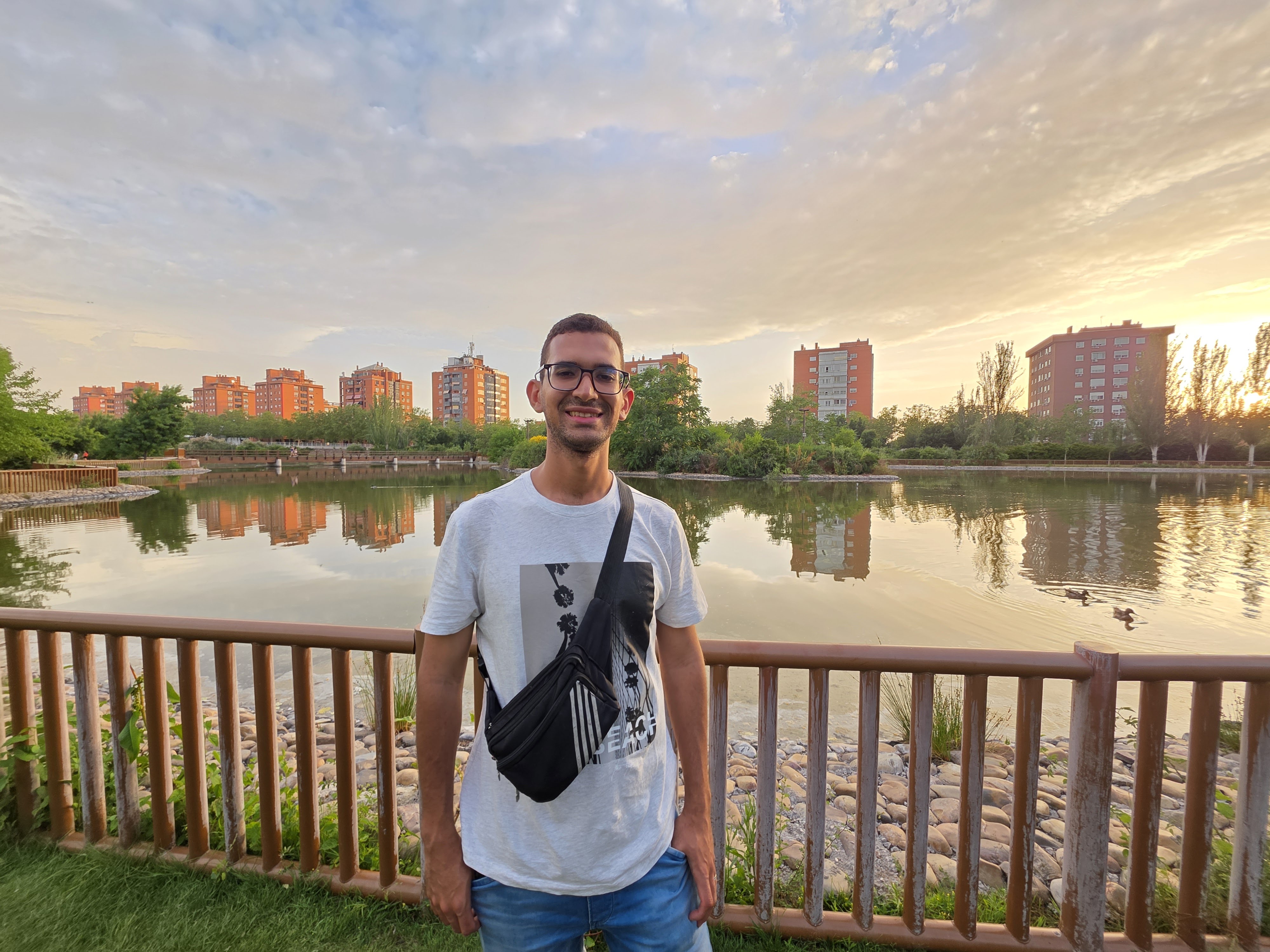 8b971536-6b70-4fc4-832f-42e6fe4d896d-1_all_91905.jpg