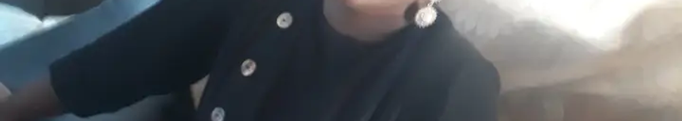 elizabethosagie's cover